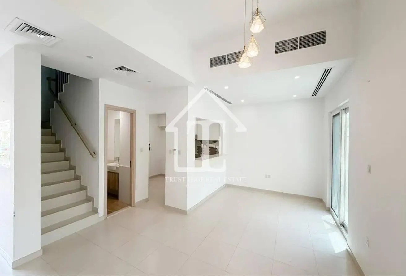 Near to Pool Club | Multiple Cheques | Negotiable