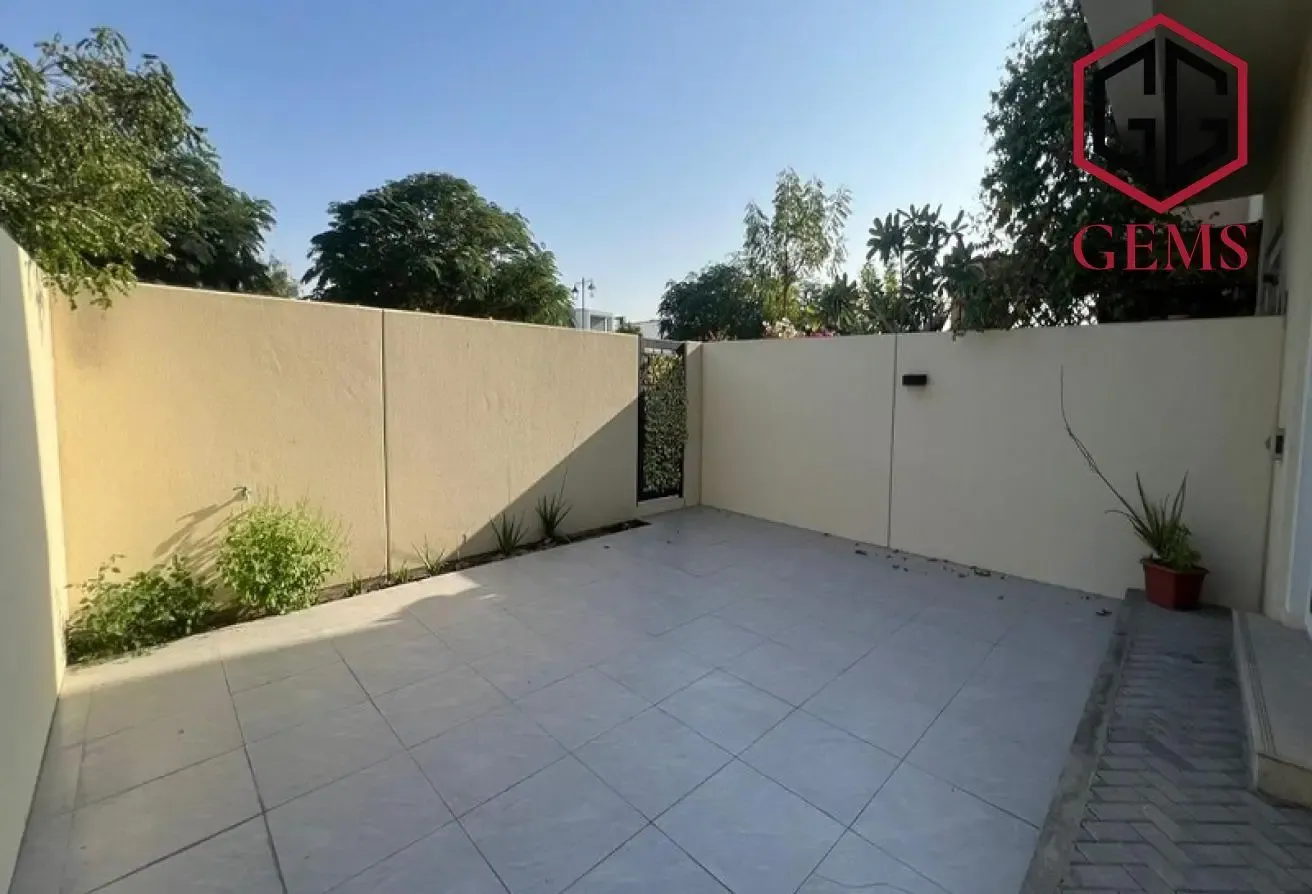 MODERN DESIGN | LUXURIOUS | MAID ROOM | GARDEN