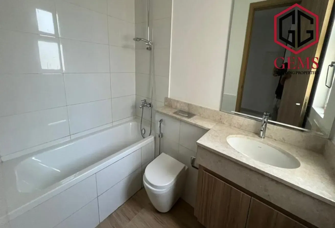 MODERN DESIGN | LUXURIOUS | MAID ROOM | GARDEN