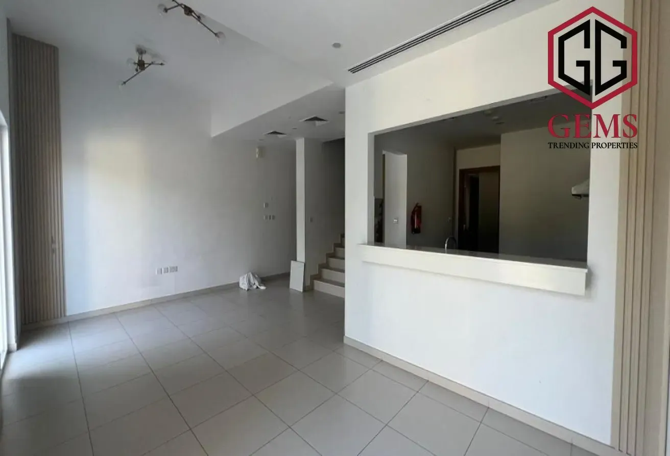MODERN DESIGN | LUXURIOUS | MAID ROOM | GARDEN