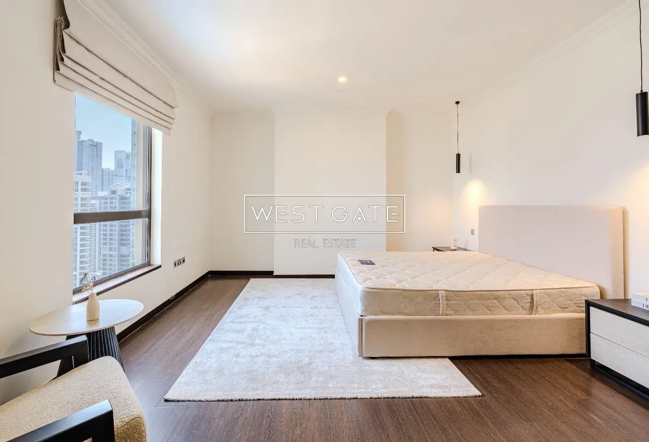 Upgraded | Fully Furnished | Marina/Community View
