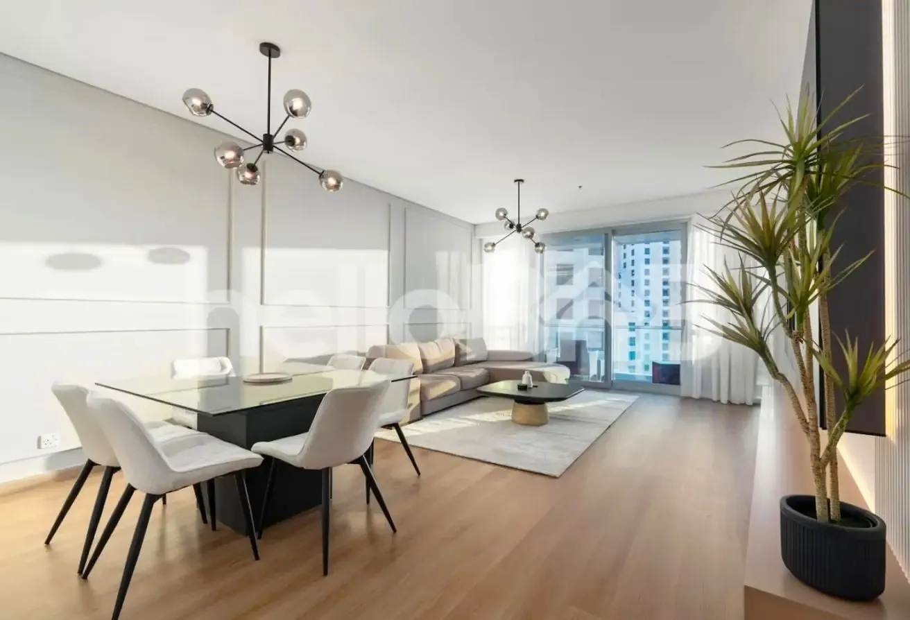 Sophisticated 3-BR Panoramic Sea View, JBR Walk