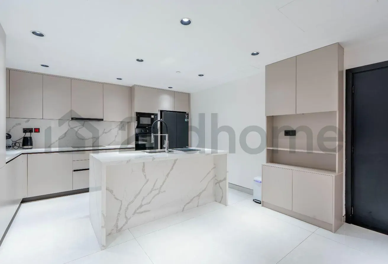 Full Ain Dubai and Sea View, Upgraded 2 bed in JBR