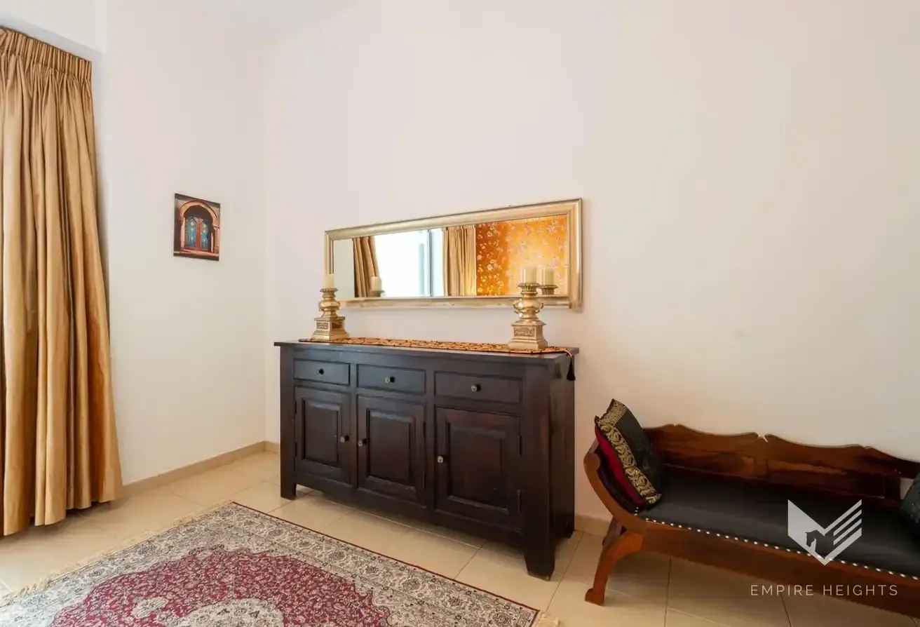 Fully Furnished | Large Layout | Short Term Rental