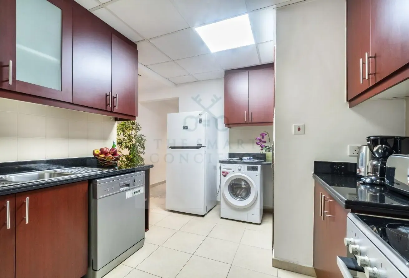 Sublime 2BR apartment in JBR with Marina Views!