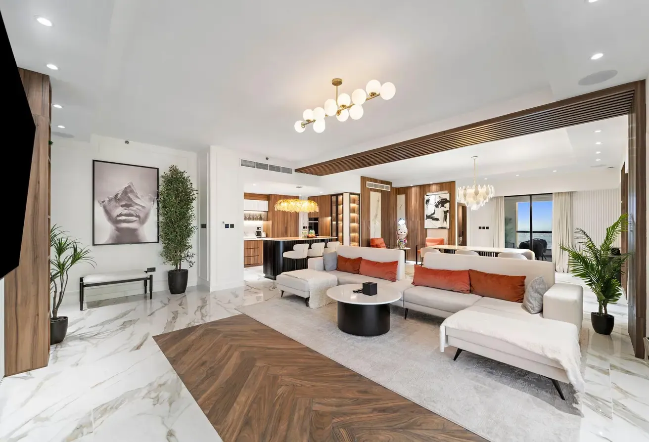 Ultra-Luxury | 3BR + Maid | Direct Sea |Beach View