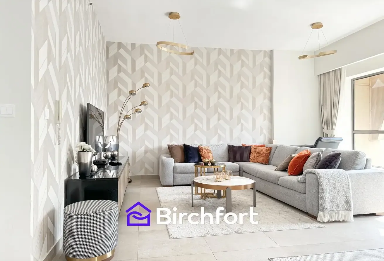 FULLY RENOVATED | 2 BEDS | CLOSE TO BEACH