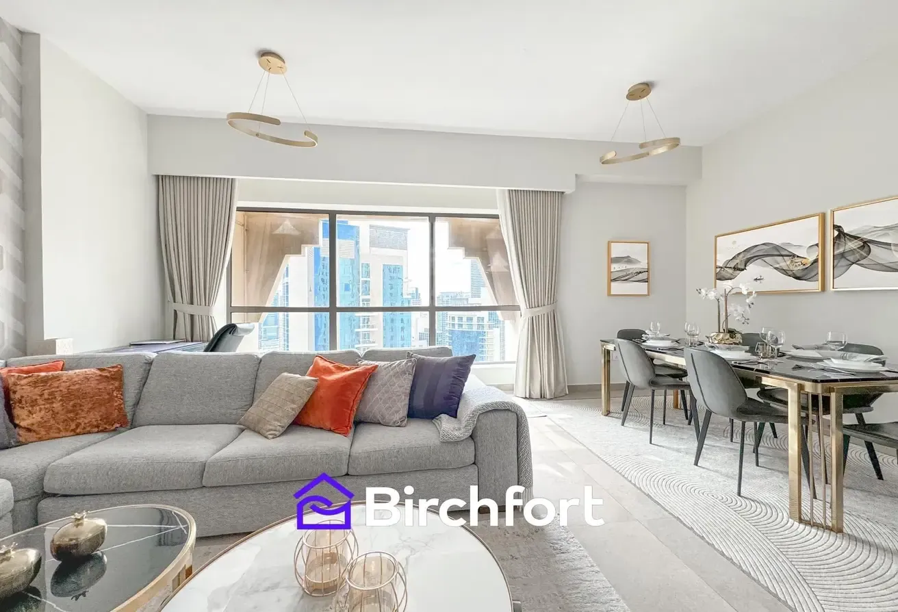 FULLY RENOVATED | 2 BEDS | CLOSE TO BEACH