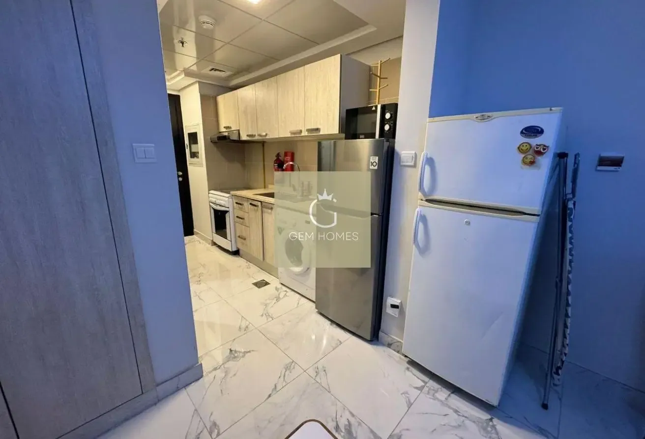 Fully Furnished Studio | Spacious Layout | Balcony
