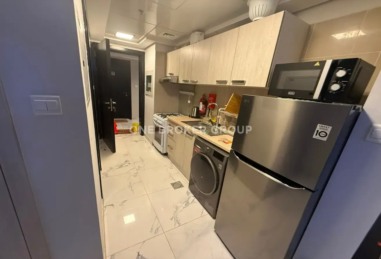 Fully Furnished | Vacant | Multiple Cheques