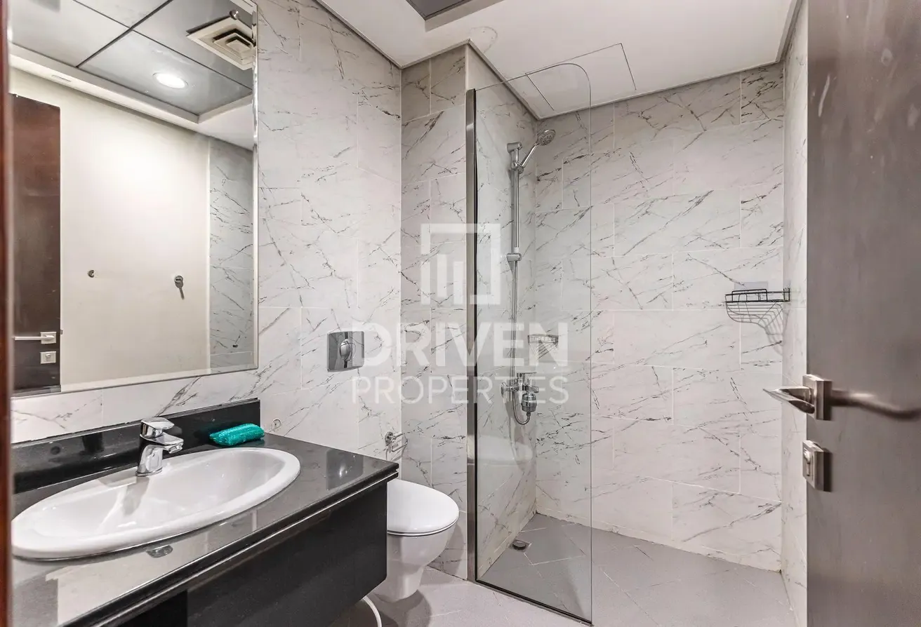 Spacious Studio | Community Living | Vacant