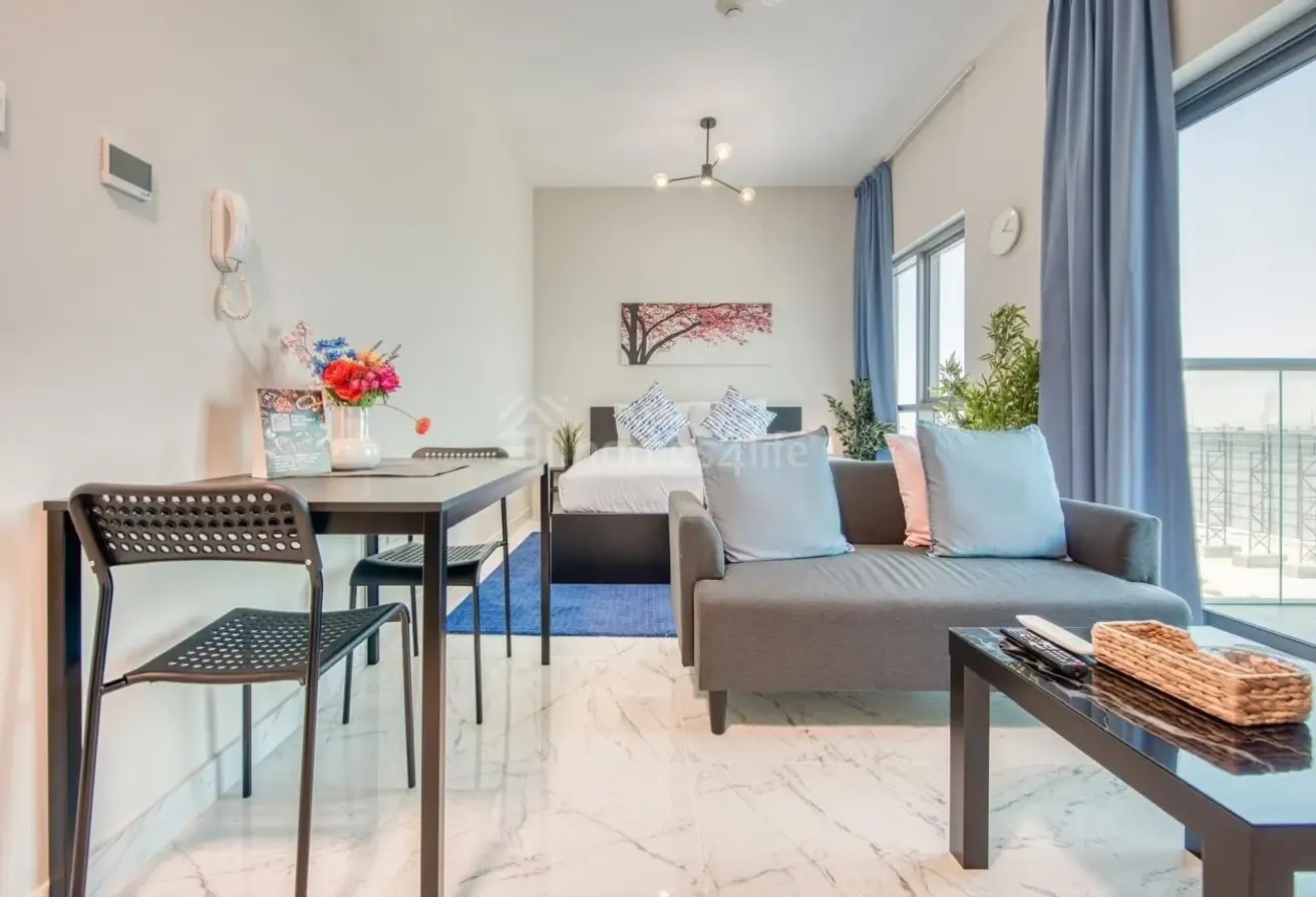 OPEN VIEW | Modern | Well Maintained