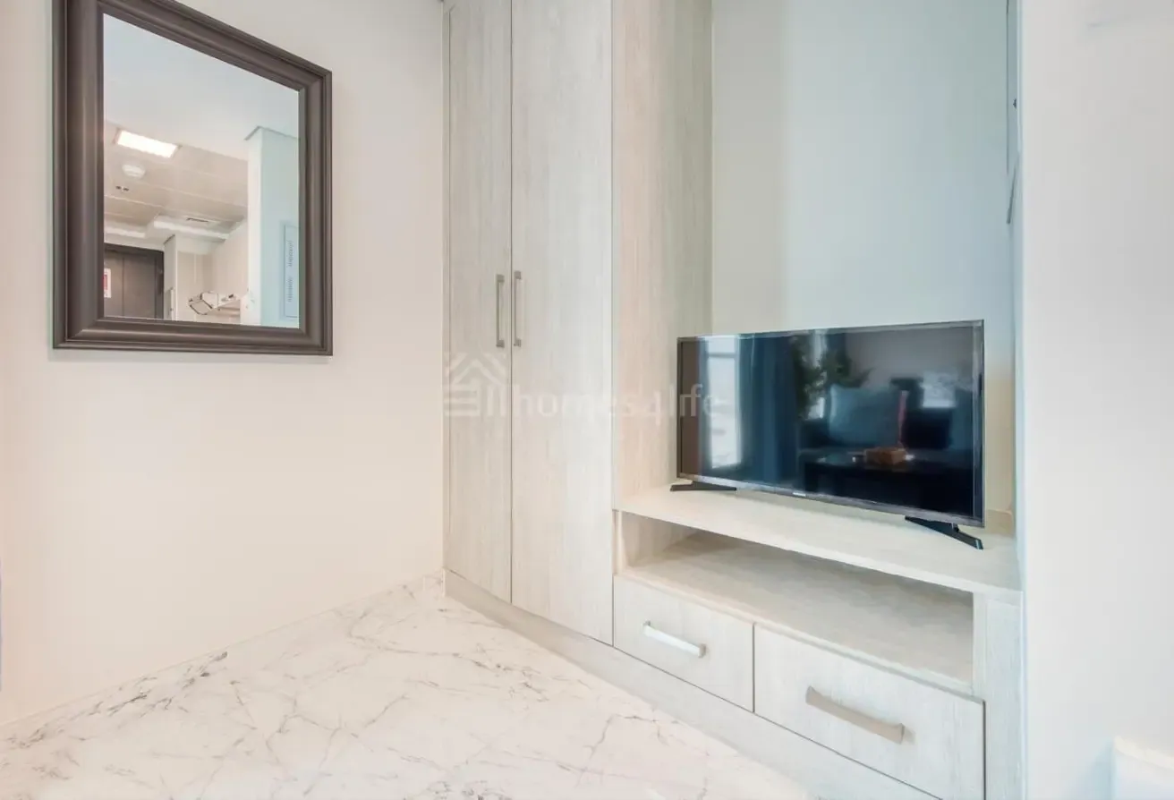 OPEN VIEW | Modern | Well Maintained
