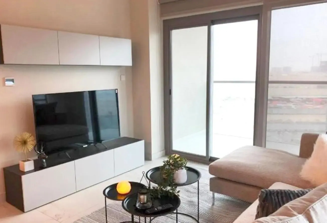 Fully Furnished 1 bed - Dubai South - 12 Cheques
