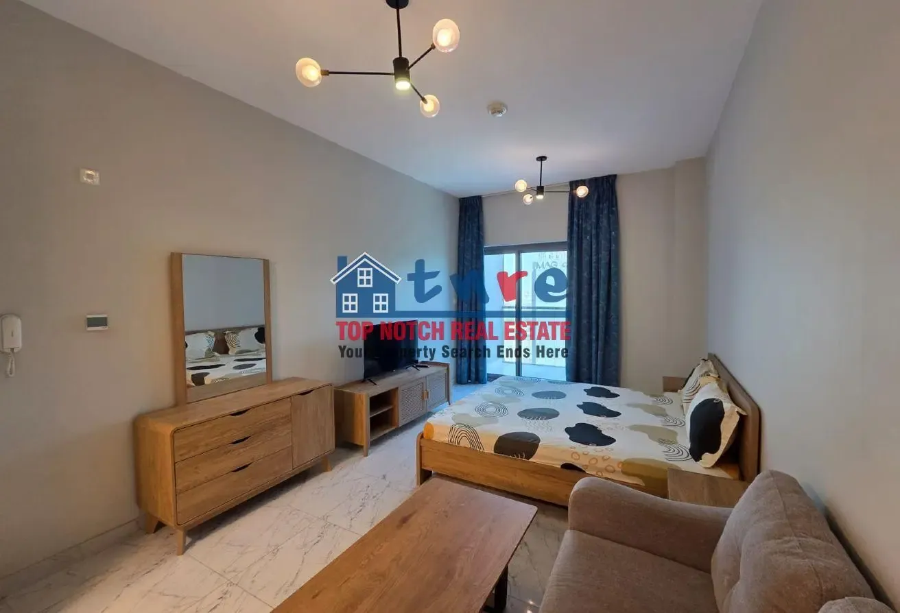 Fully Furnished Studio |Spacious Layout| Pool View
