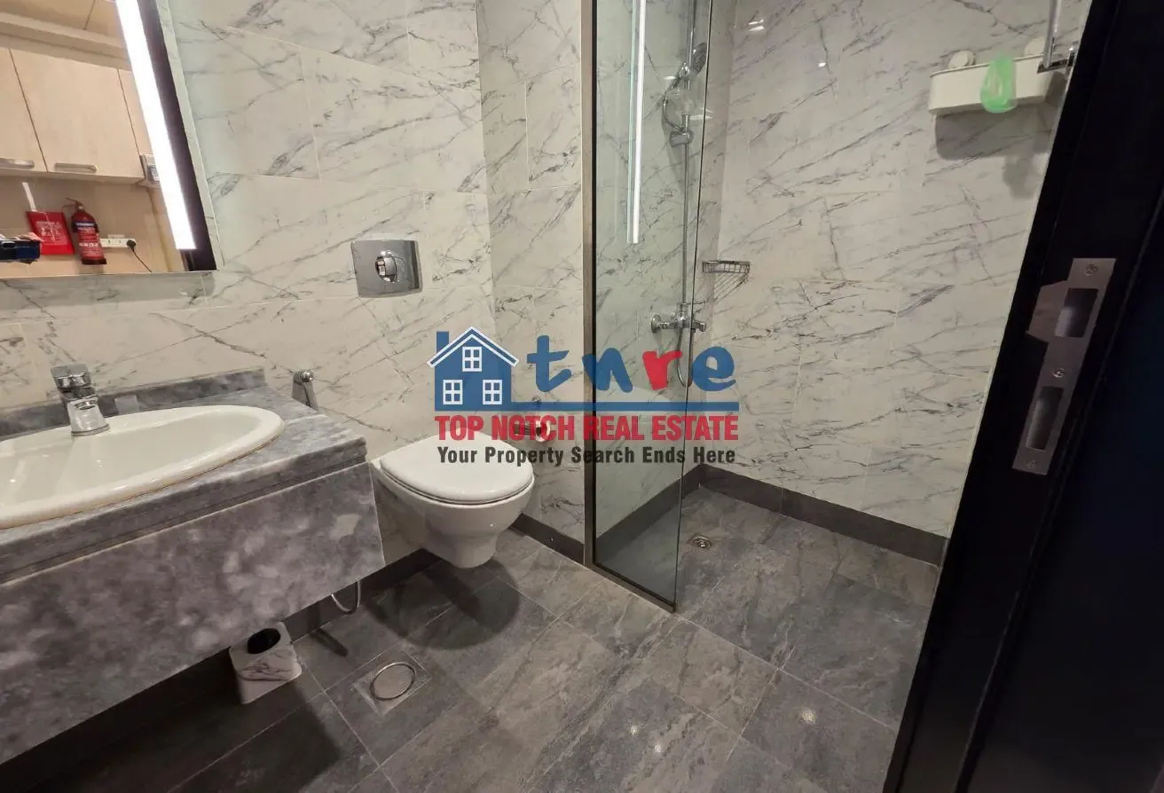 Fully Furnished Studio |Spacious Layout| Pool View