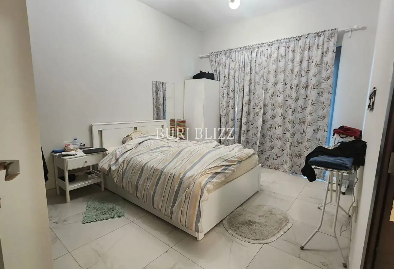 Fully Furnished 1BR | Stylish | Balcony |Low Floor