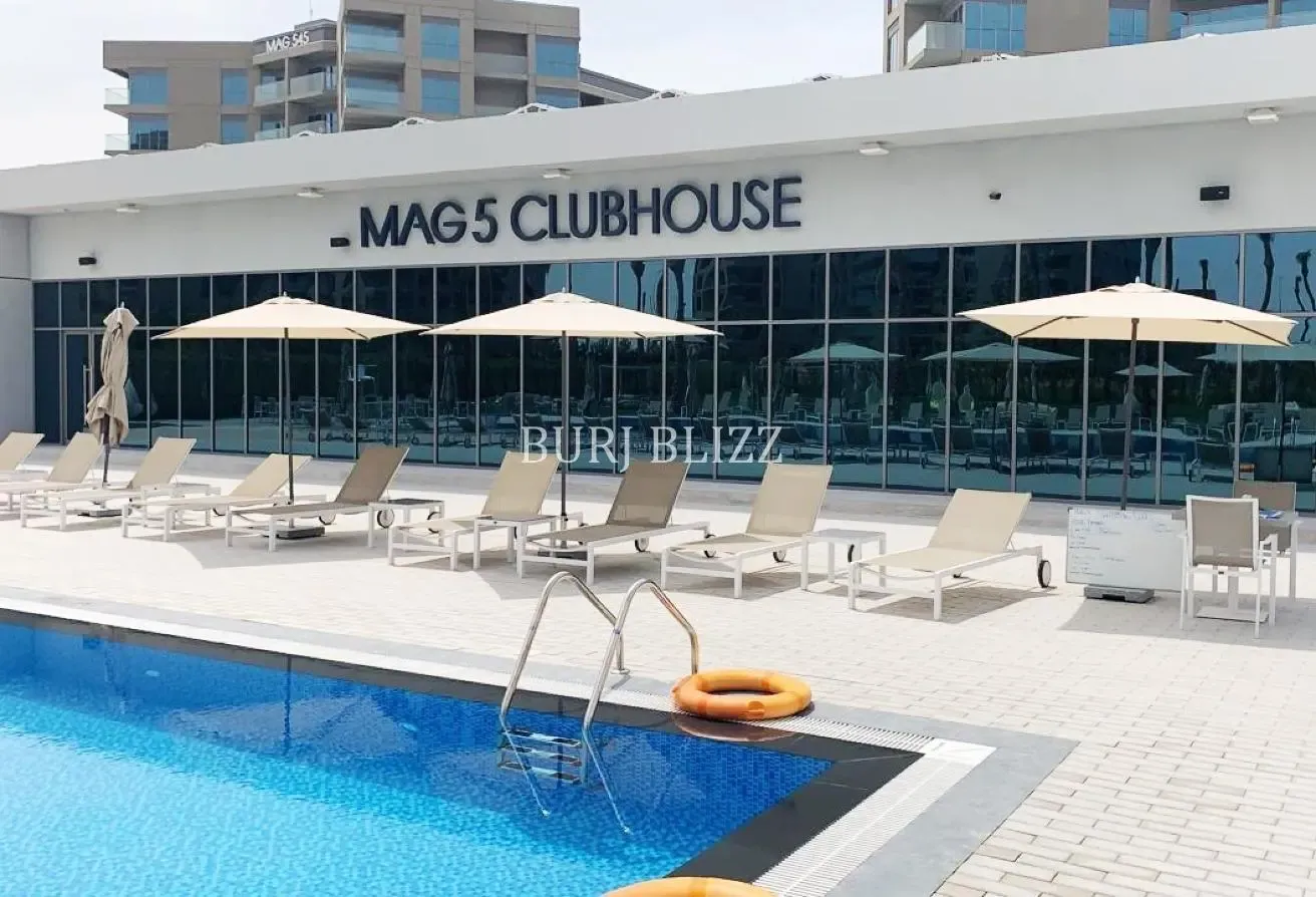 Fully Furnished 1BR | Stylish | Balcony |Low Floor