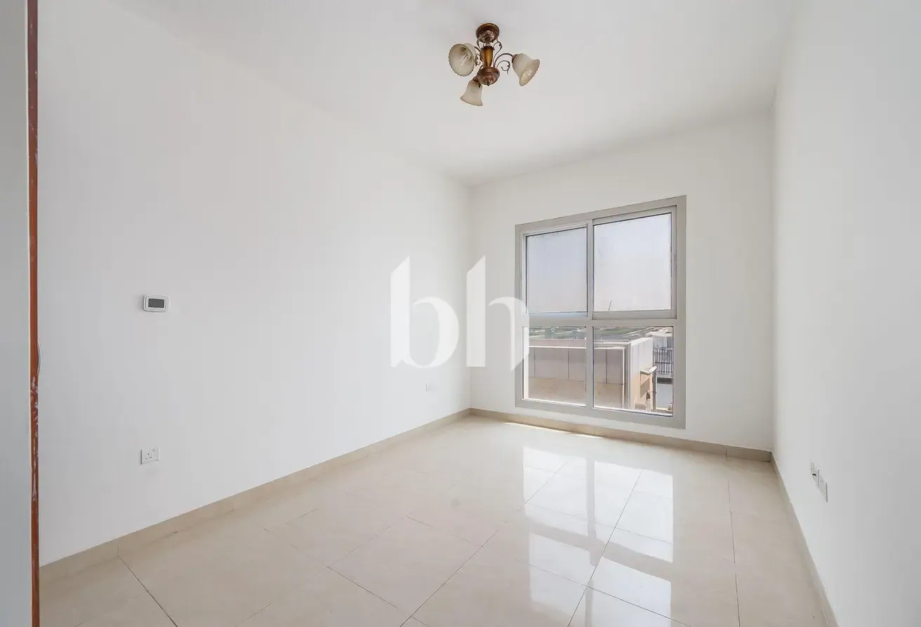 Ready to Move 1BR | Furnished | Up to 6 Payments