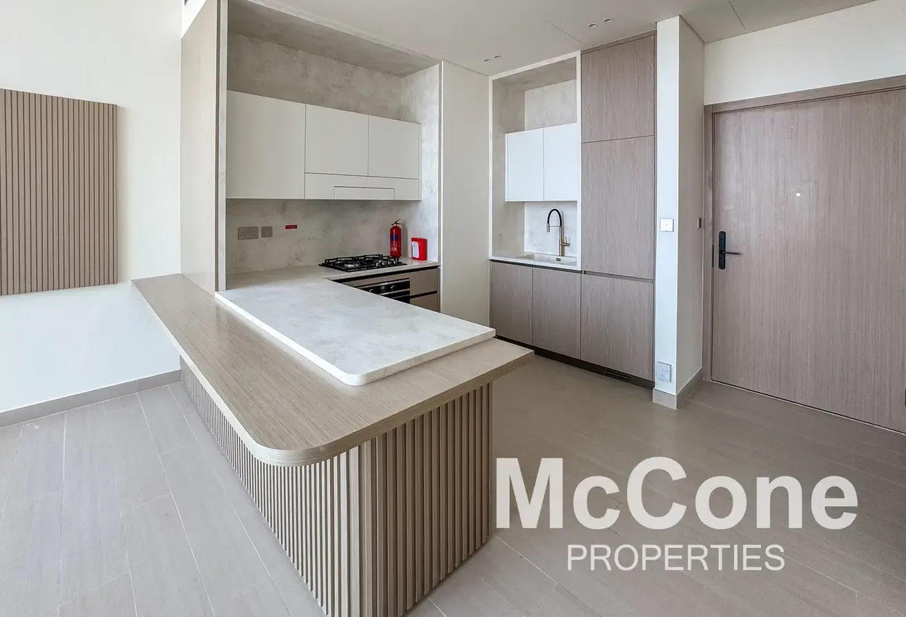 High Floor | Private Pool | Spacious