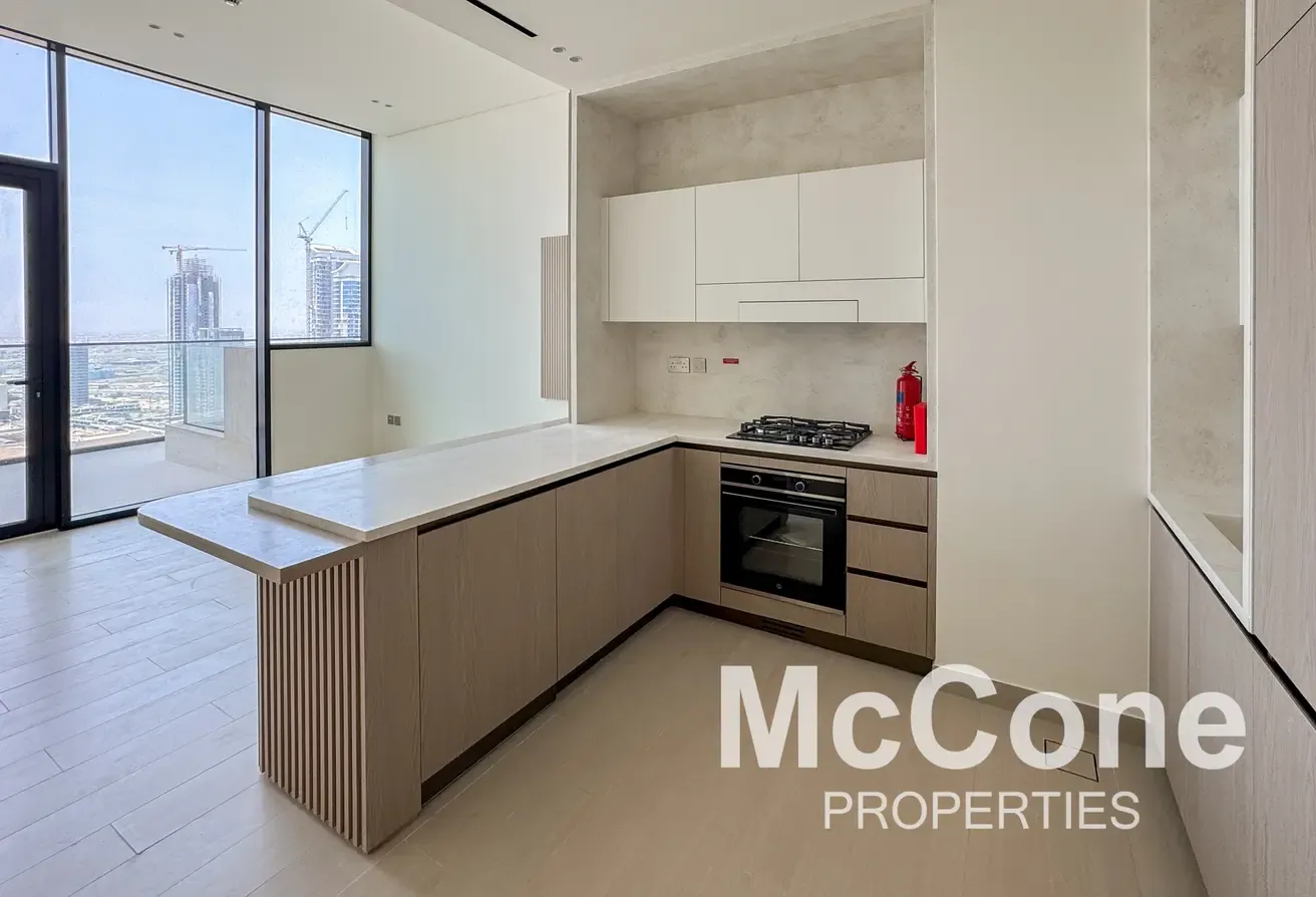 High Floor | Private Pool | Spacious