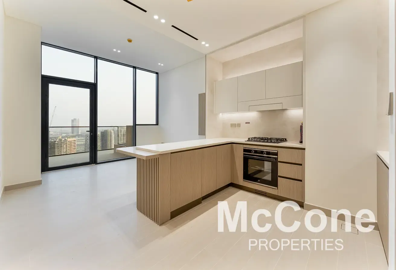 High-Floor | Iconic Design | Private Pool