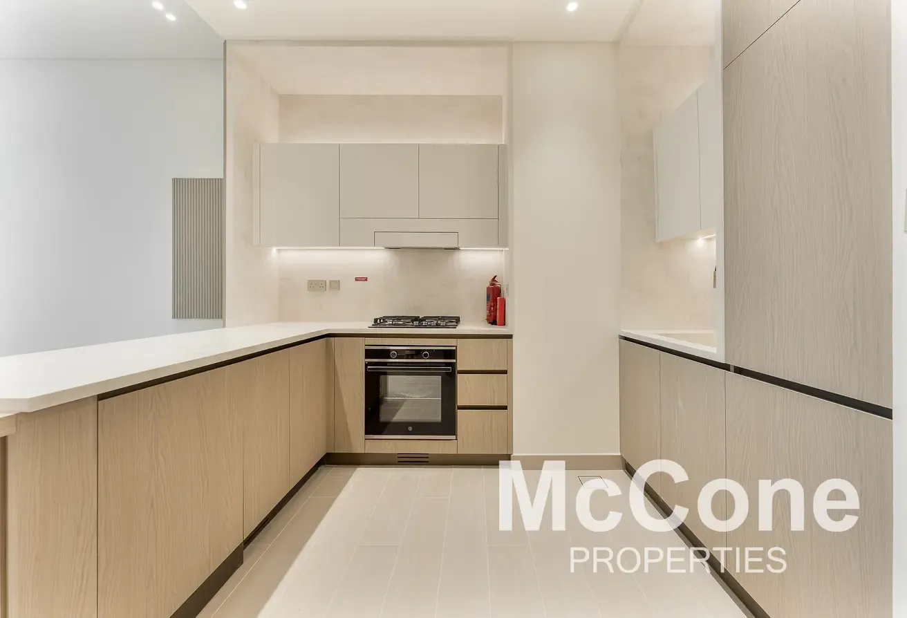 High-Floor | Iconic Design | Private Pool