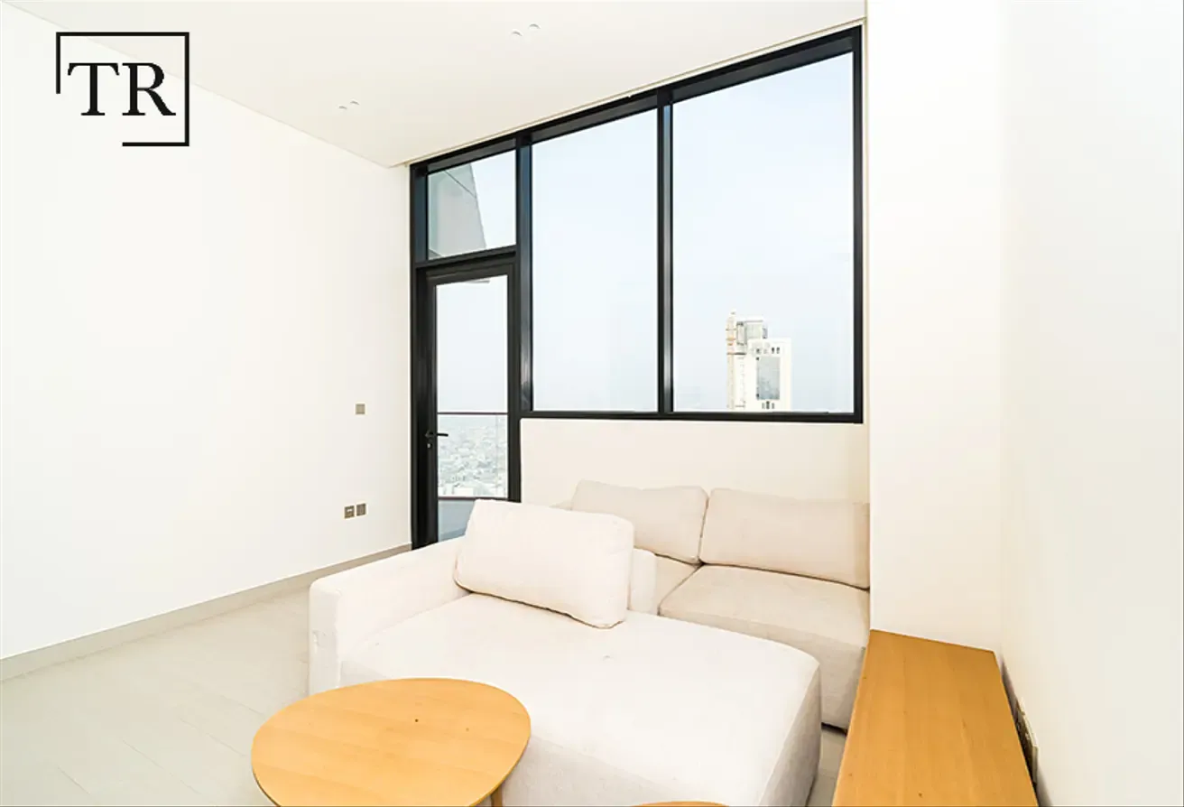 Furnished | Elegant Finishes | Wide Layout | 4Chqs