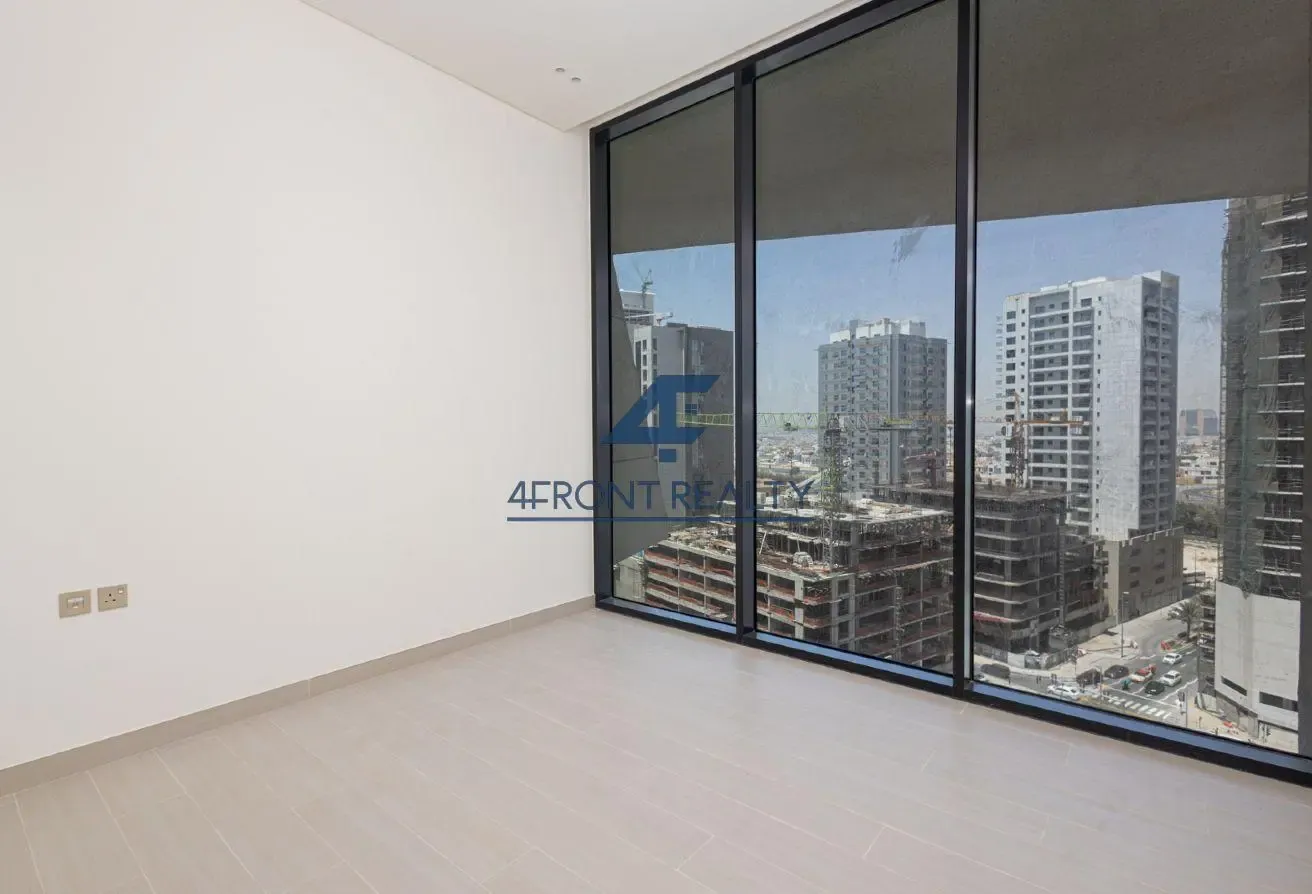Brand New | High Floor | Ready to Move
