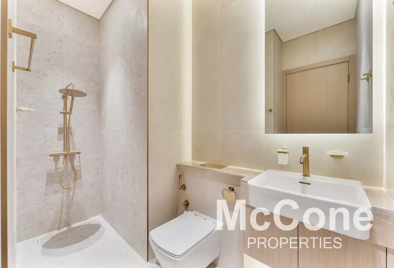 High-Floor | Iconic Design | Private Pool