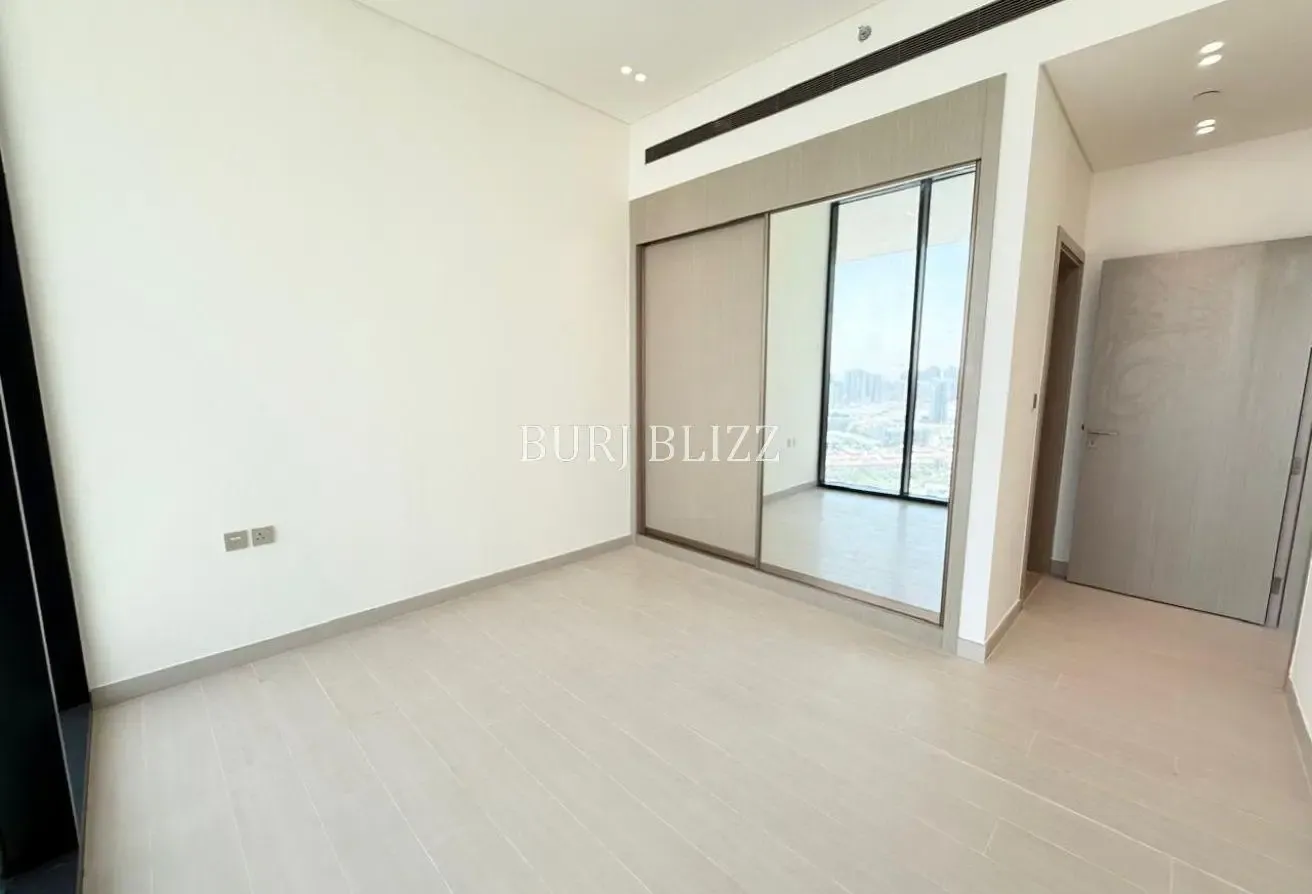 Luxurious Living | Private Pool | Vacant