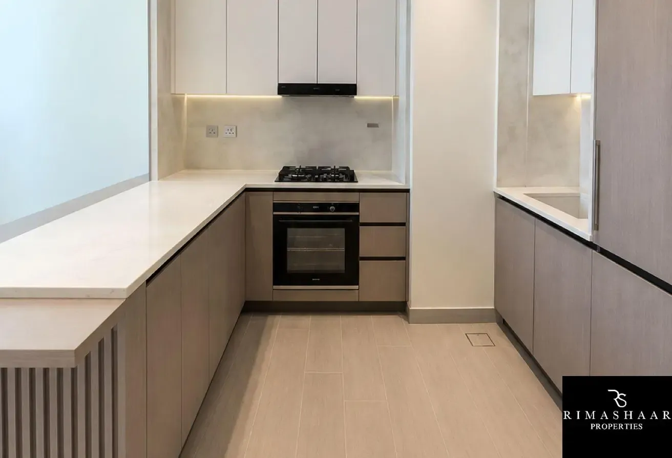 1BR+Study | Private Pool | Vacant | High Floor