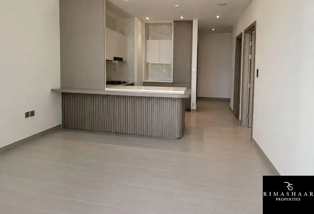 1BR+Study | Private Pool | Vacant | High Floor
