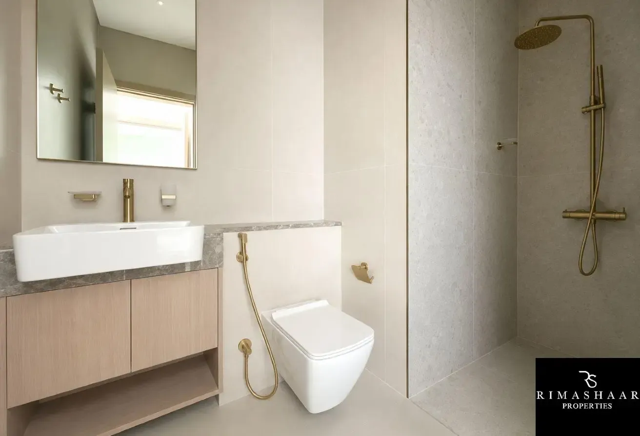1BR+Study | Private Pool | Vacant | High Floor