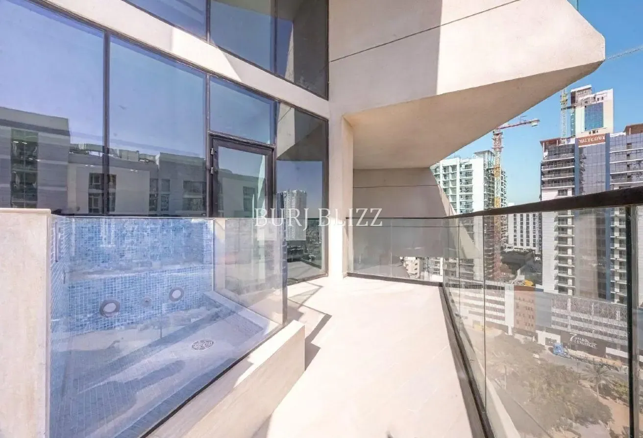 Premium Living | Brand New | Private Jacuzzi