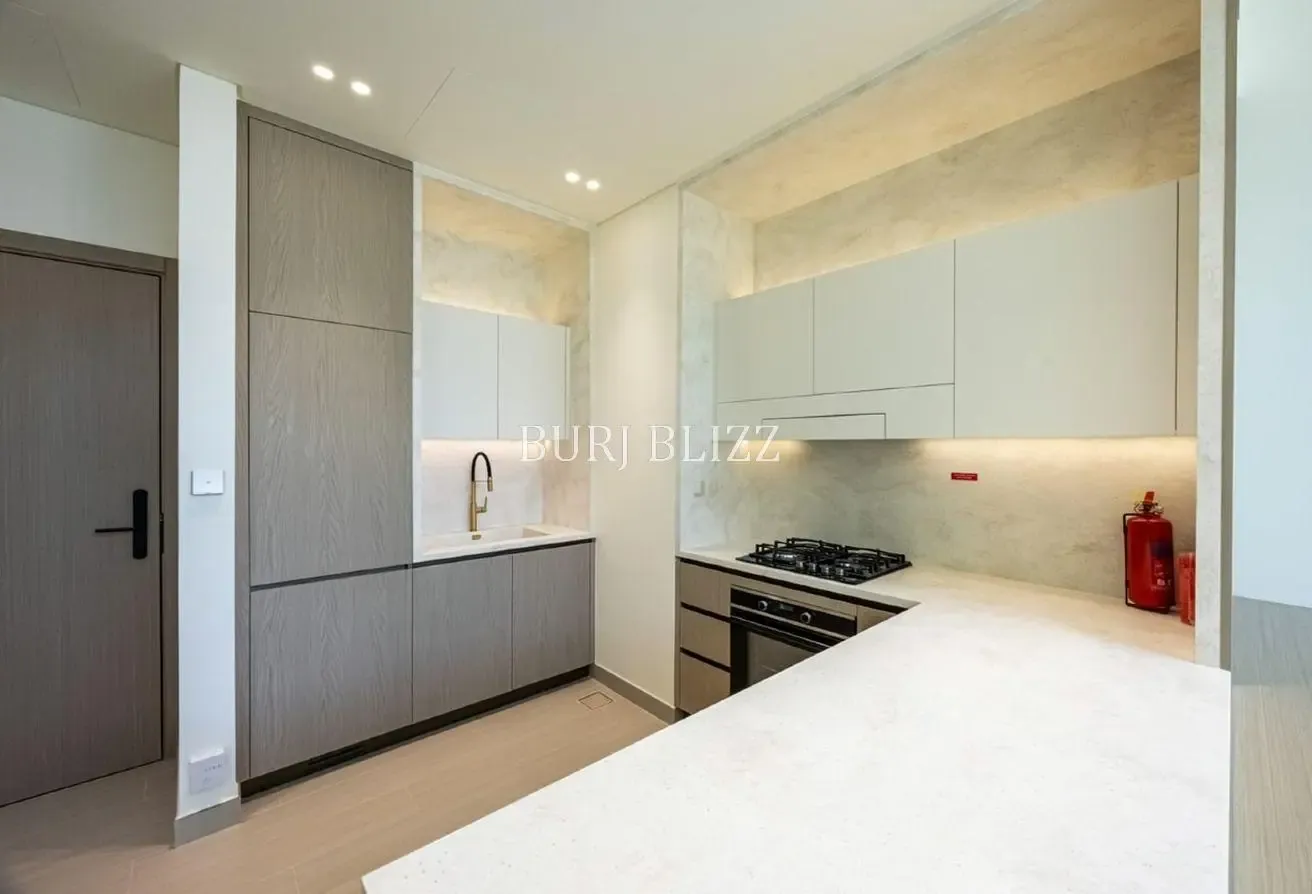 Premium Living | Brand New | Private Jacuzzi