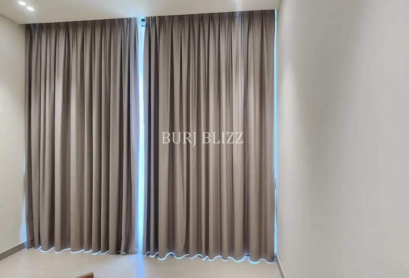1BHK+Maid | High Floor | Private Pool