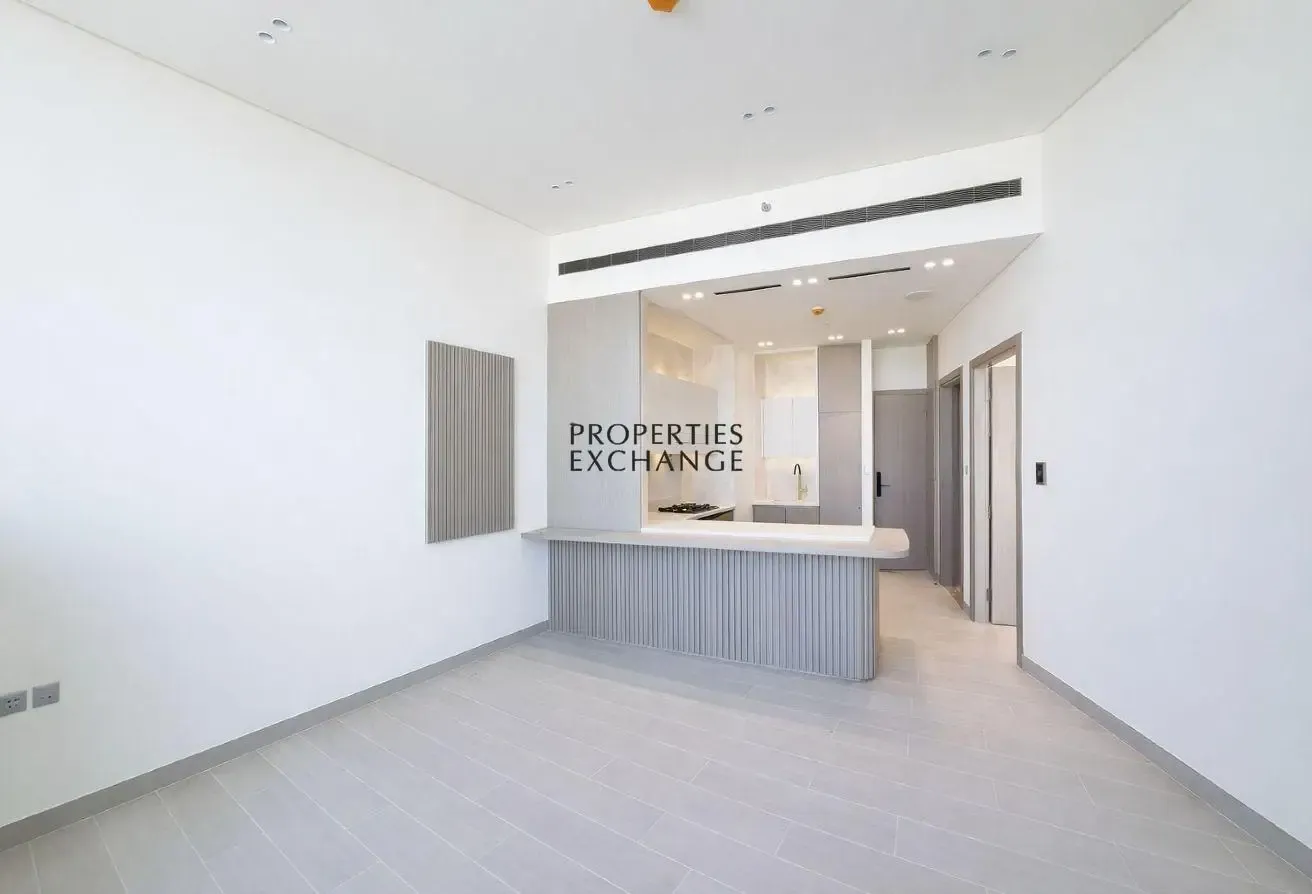 High-Floor | Private Pool | Skyline View