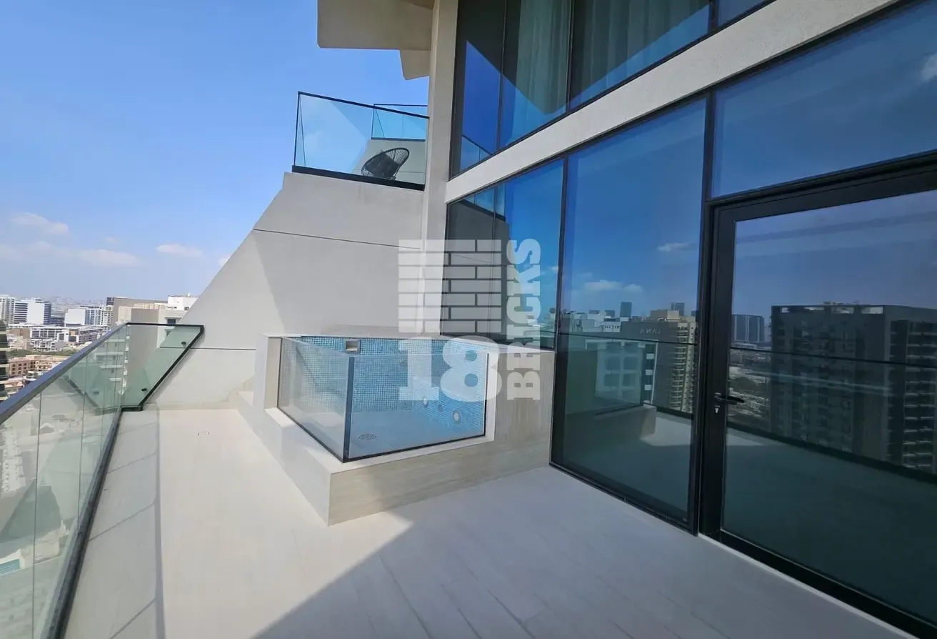 Brand New | Spacious | Ready to Move-in