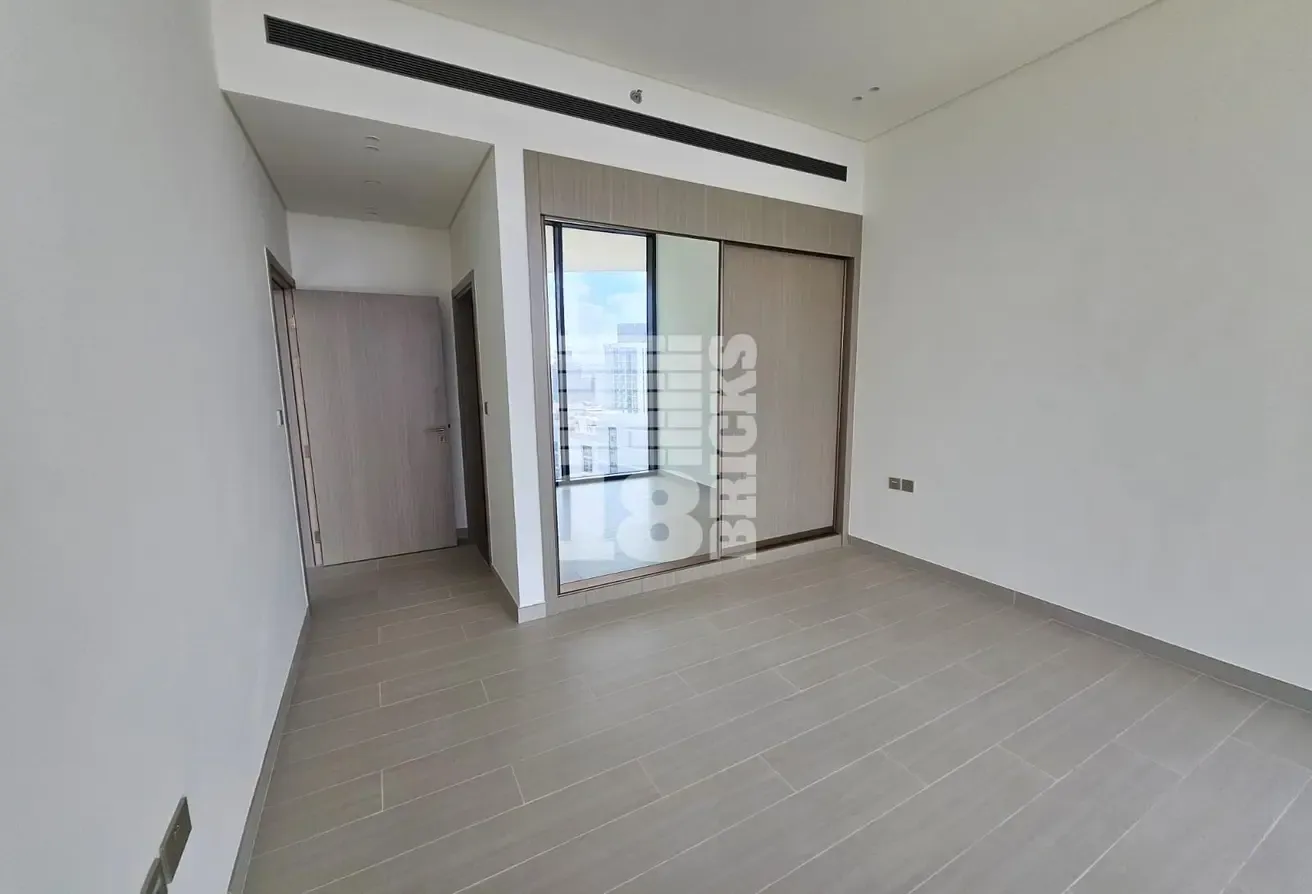 Brand New | Spacious | Ready to Move-in