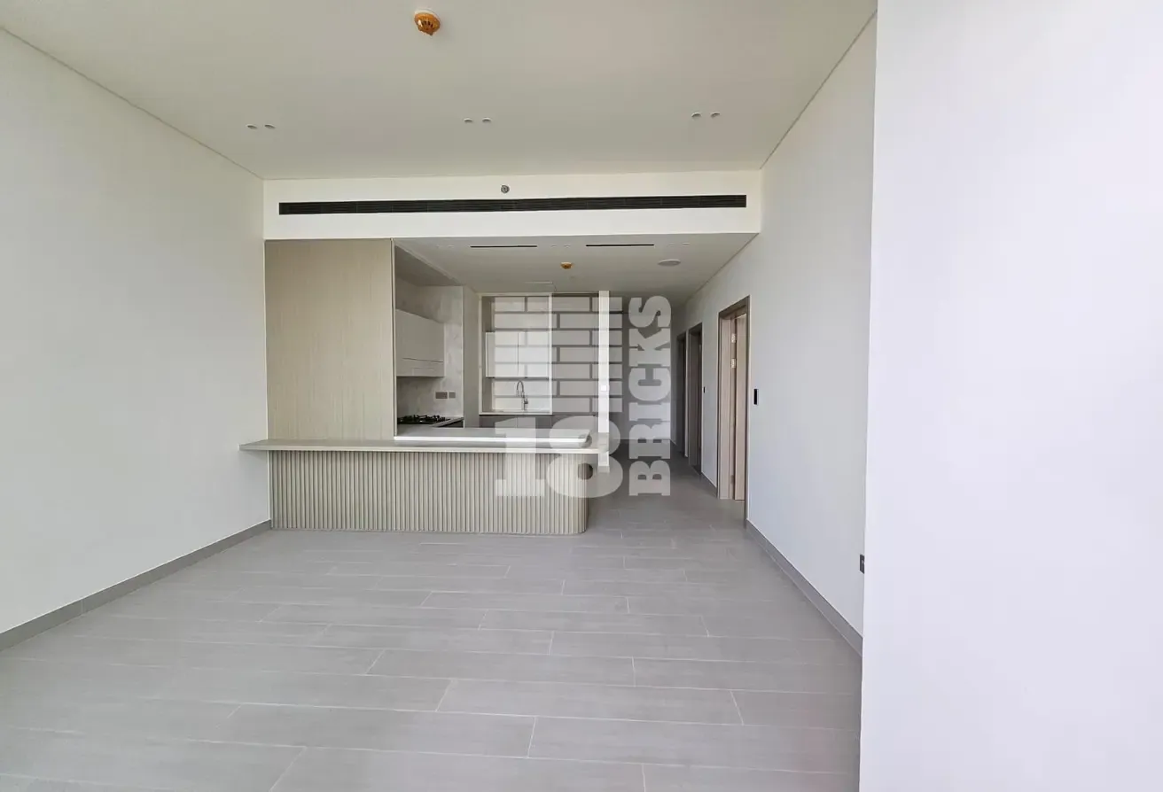 Brand New | Spacious | Ready to Move-in