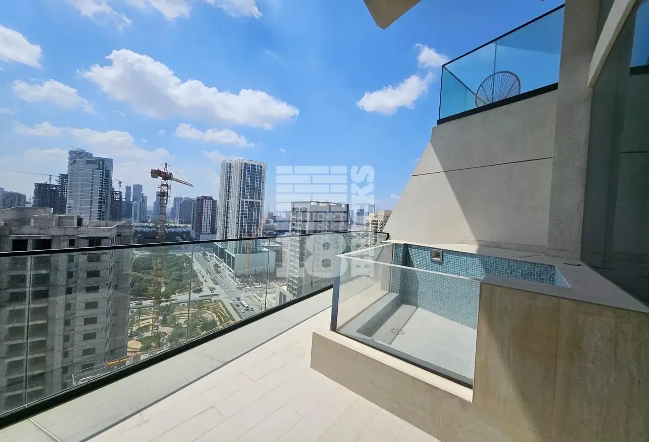 Brand New | Spacious | Ready to Move-in