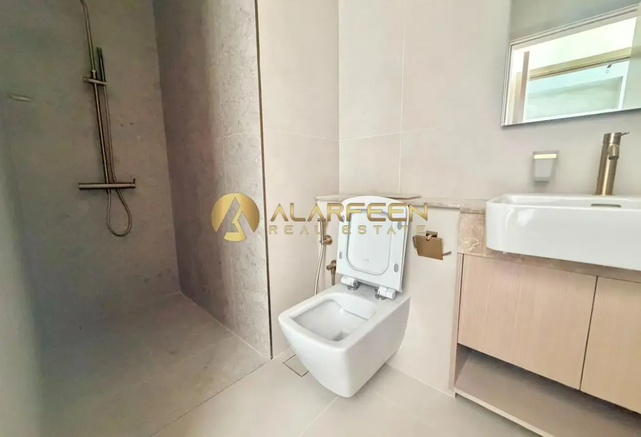 Private Pool | Higher Floor | Call Now