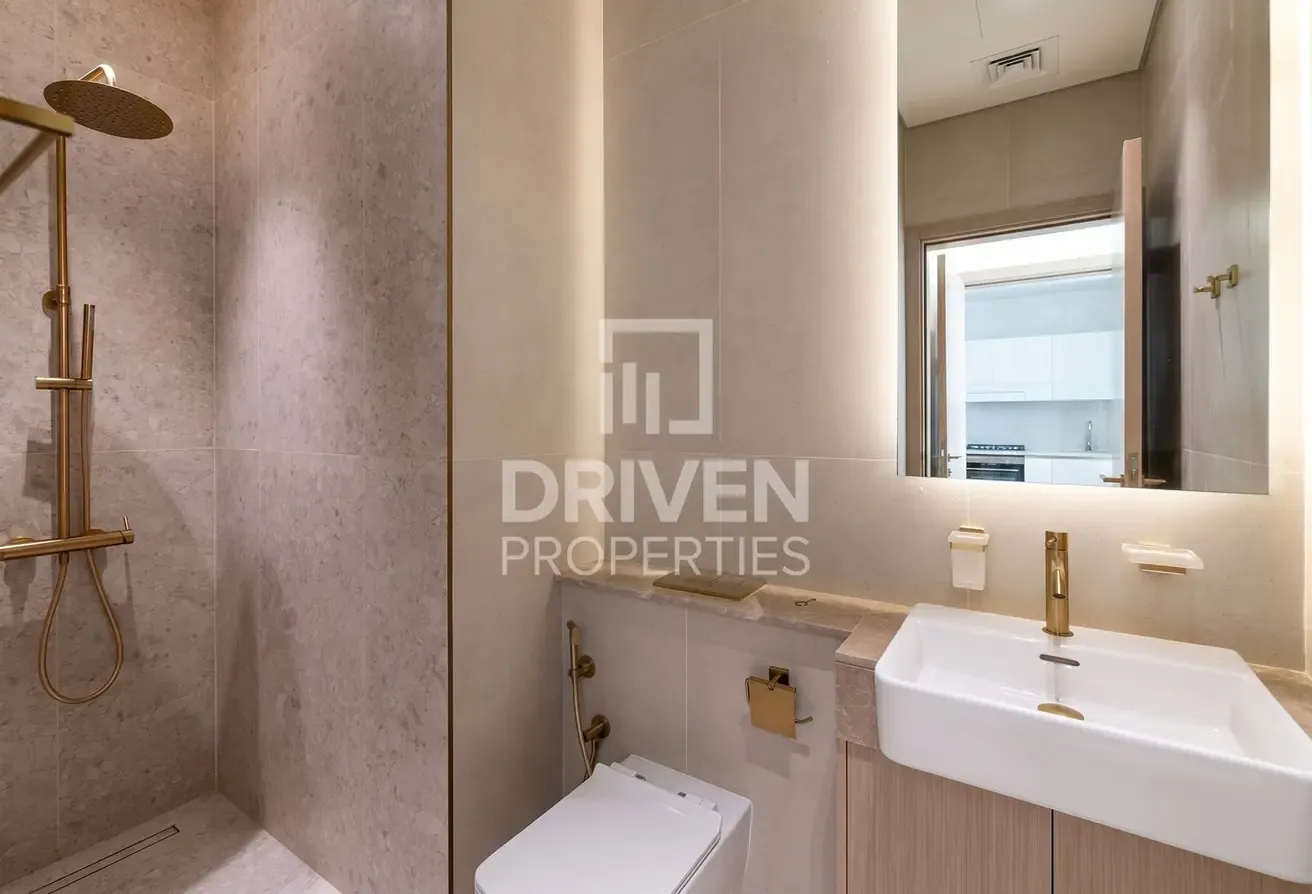 Private Pool | High Floor | Fully furnished