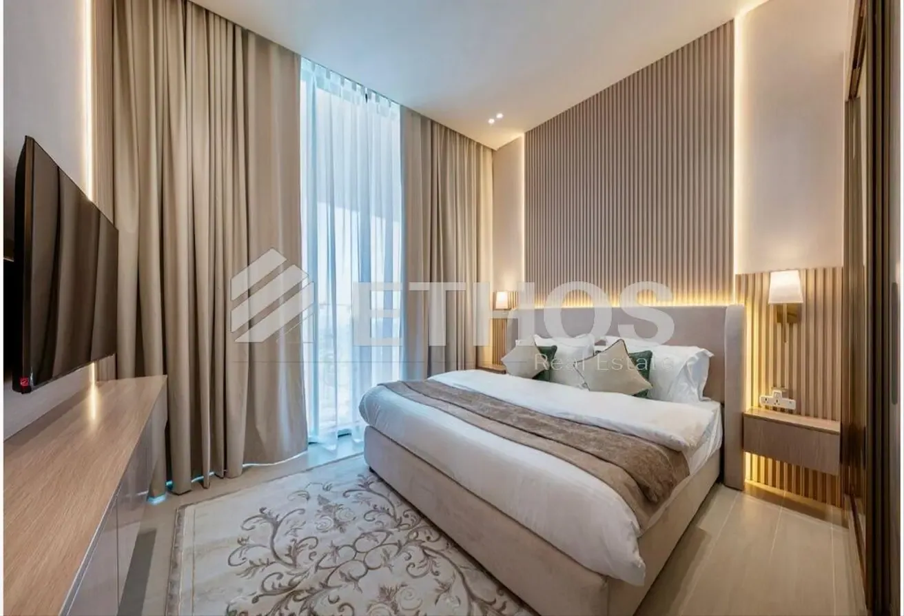 Luxury Furnished | With Study | Private Pool