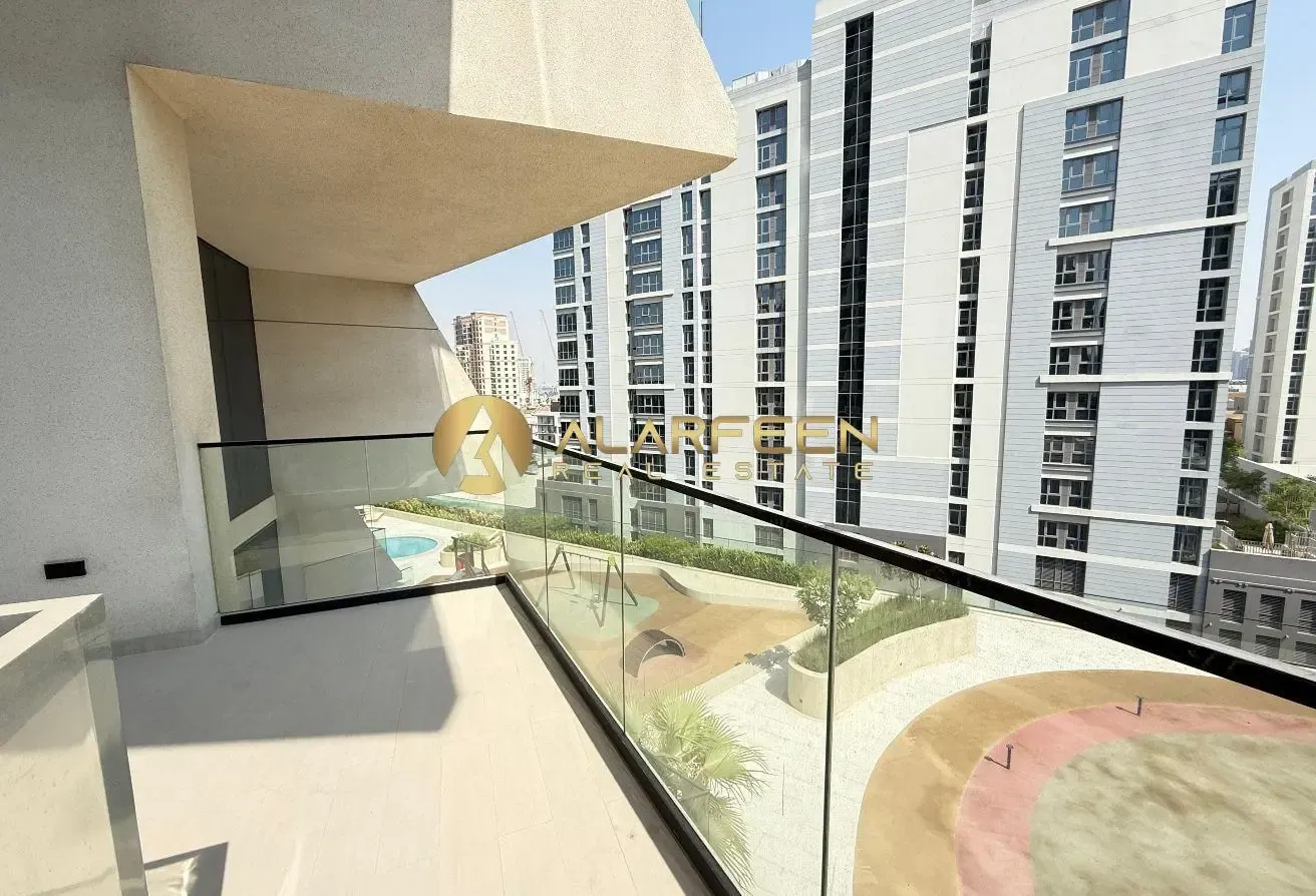 Amenities View | Fitted Kitchen | Bright Unit