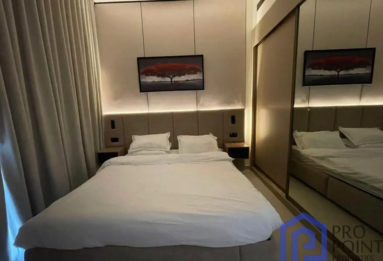 1 BR Apartment in Binghatti Phantom with Pool