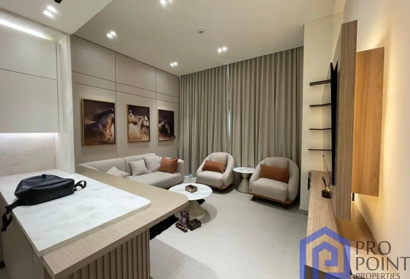 1 BR Apartment in Binghatti Phantom with Pool