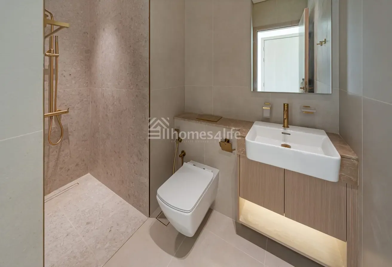 | Balcony with Private Jacuzzi | Modern Finish