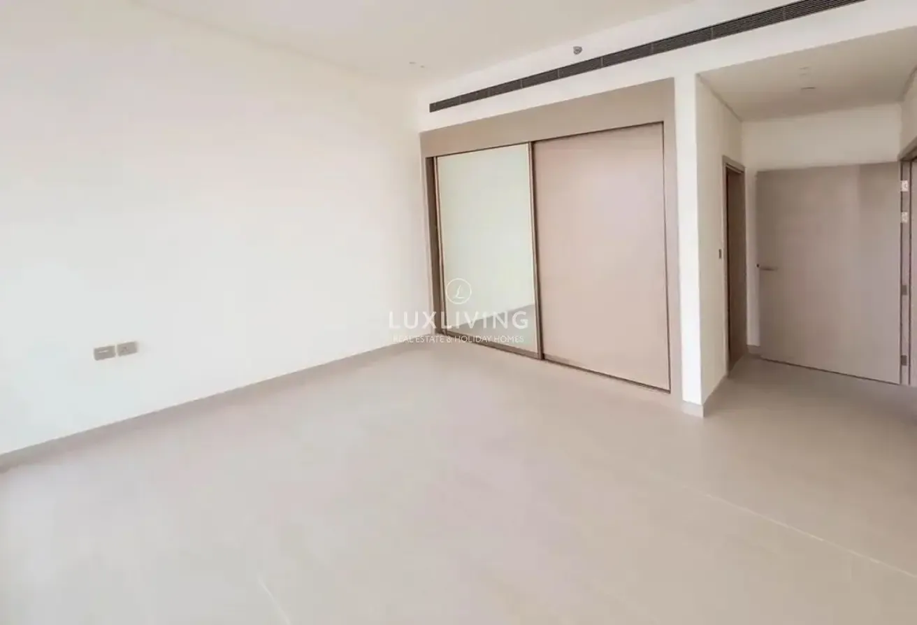 Community View | 1BR+Private Pool | Available Now